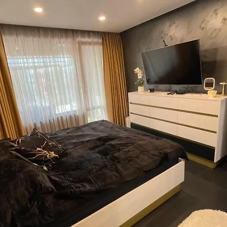 Golden Pearl Of Luxury - Burgasz