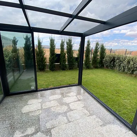 Golden Pearl Of Luxury - Apartment Burgas